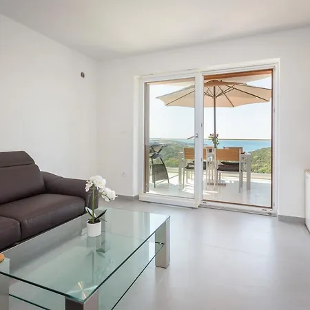 Bella Vista * Peruški